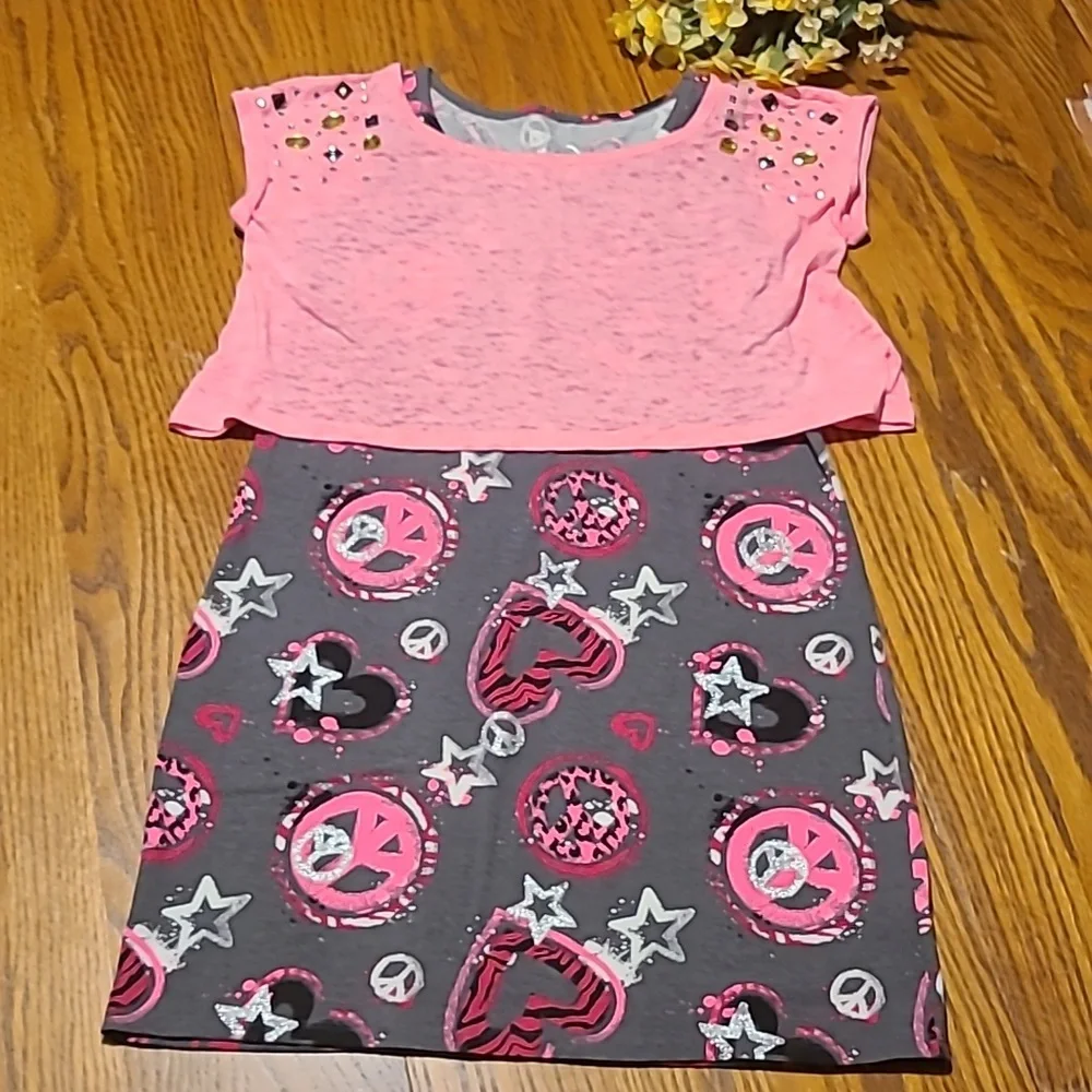 Justice NWOT Pink and Gray Graphic Peace Layered Dress - Girl's 12